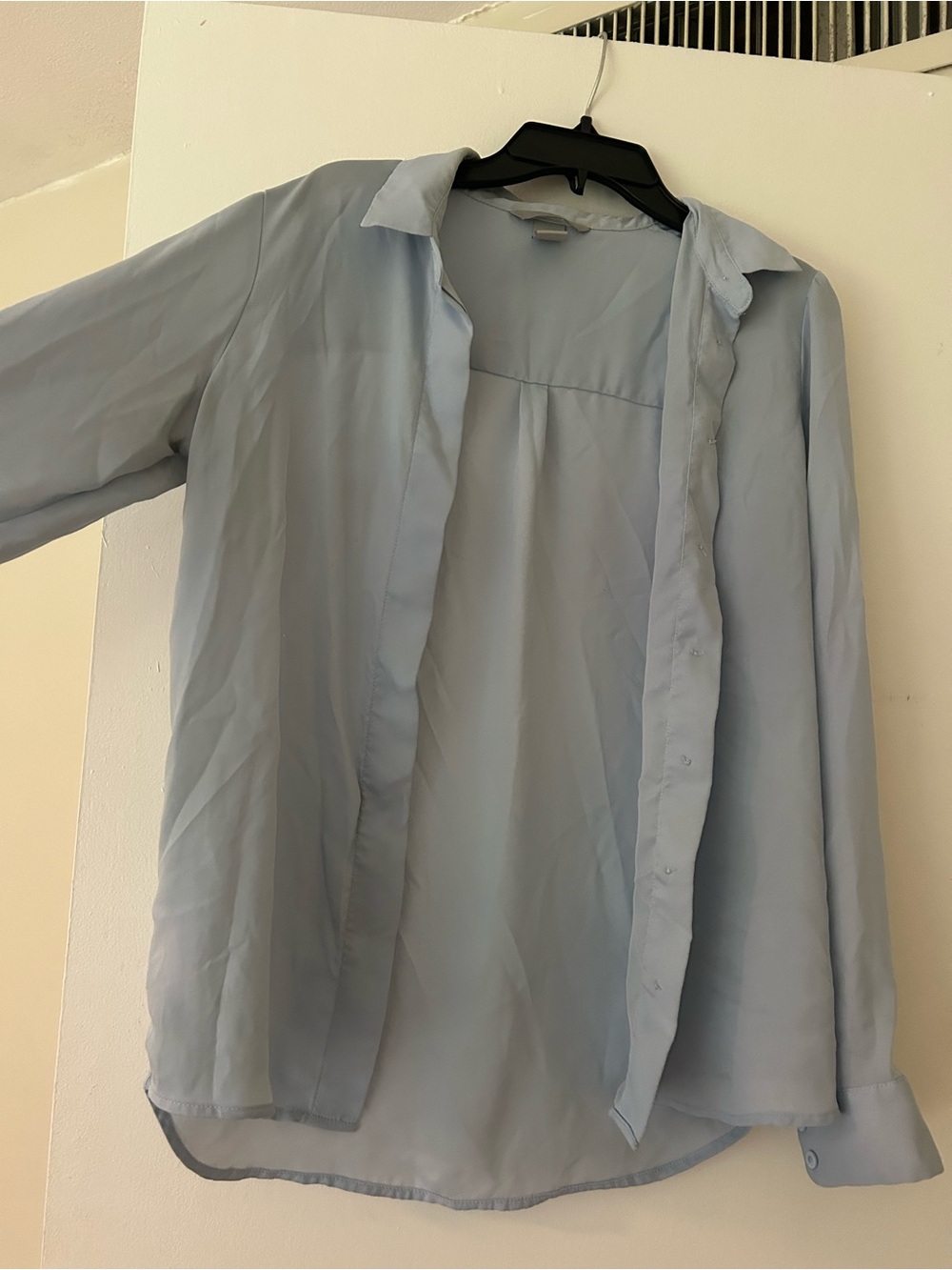 H&M Light Blue Women's Button-Down Long Sleeve Shirt
